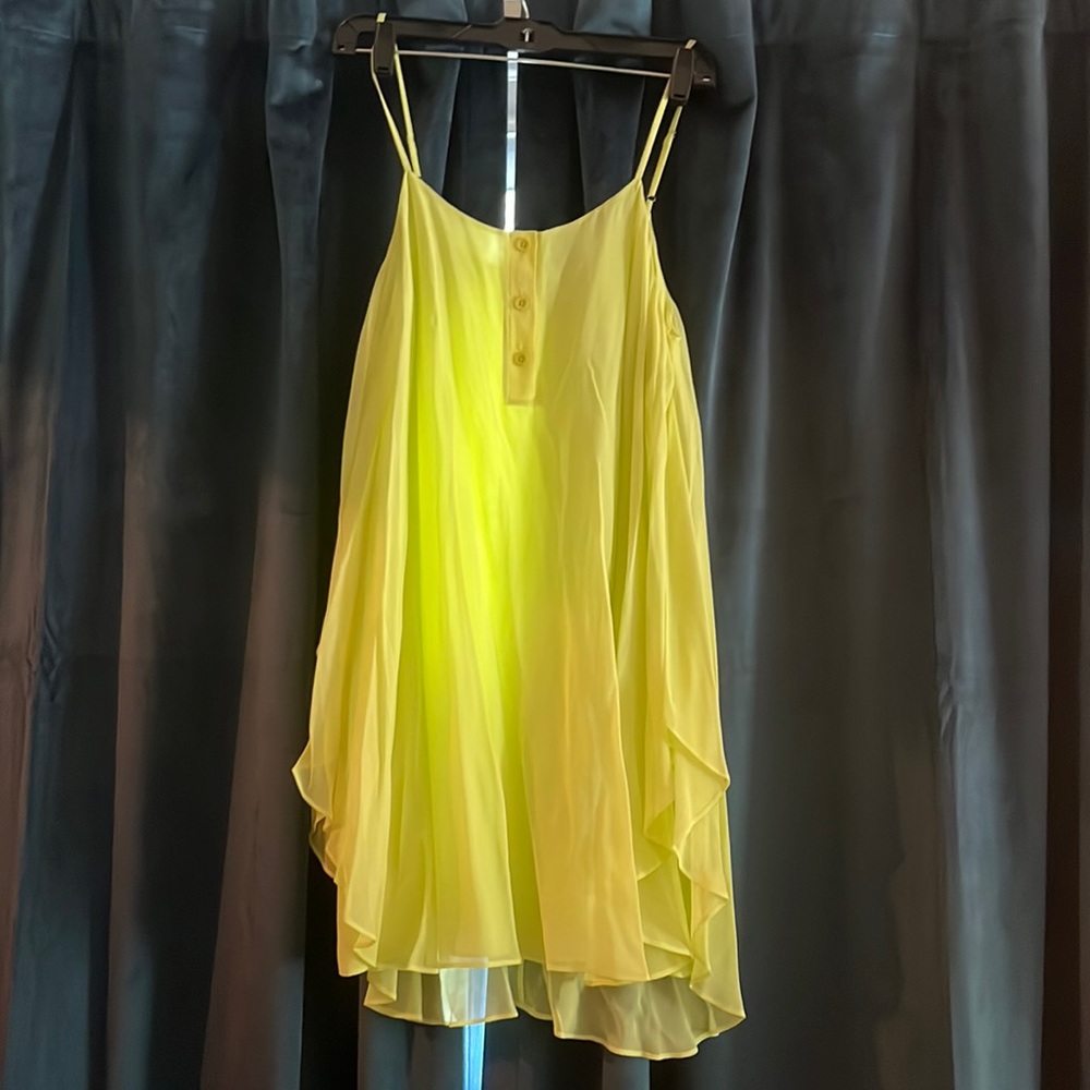 Alice and Olivia, size M, new and gently used dress.